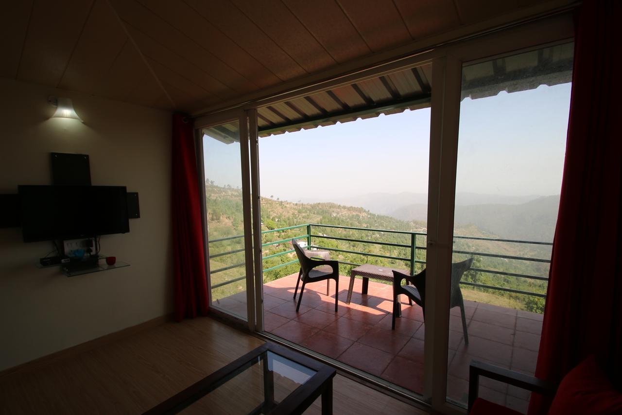 Hotel Nest And Hives Motiapathar/Mukteshwar Esterno foto
