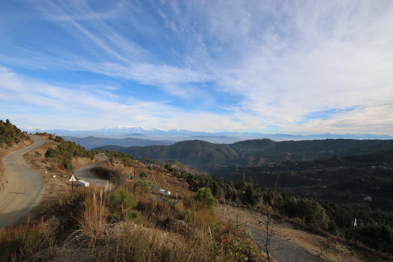 Hotel Nest And Hives Motiapathar/Mukteshwar Esterno foto